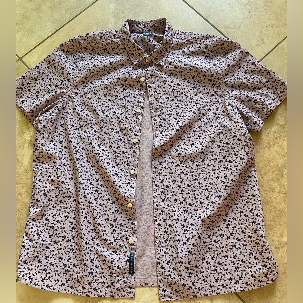 Perry Ellis button up shirt size xl